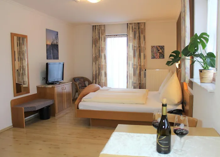 ホテル Winzerhotel Kinges-kessel Mörstadt